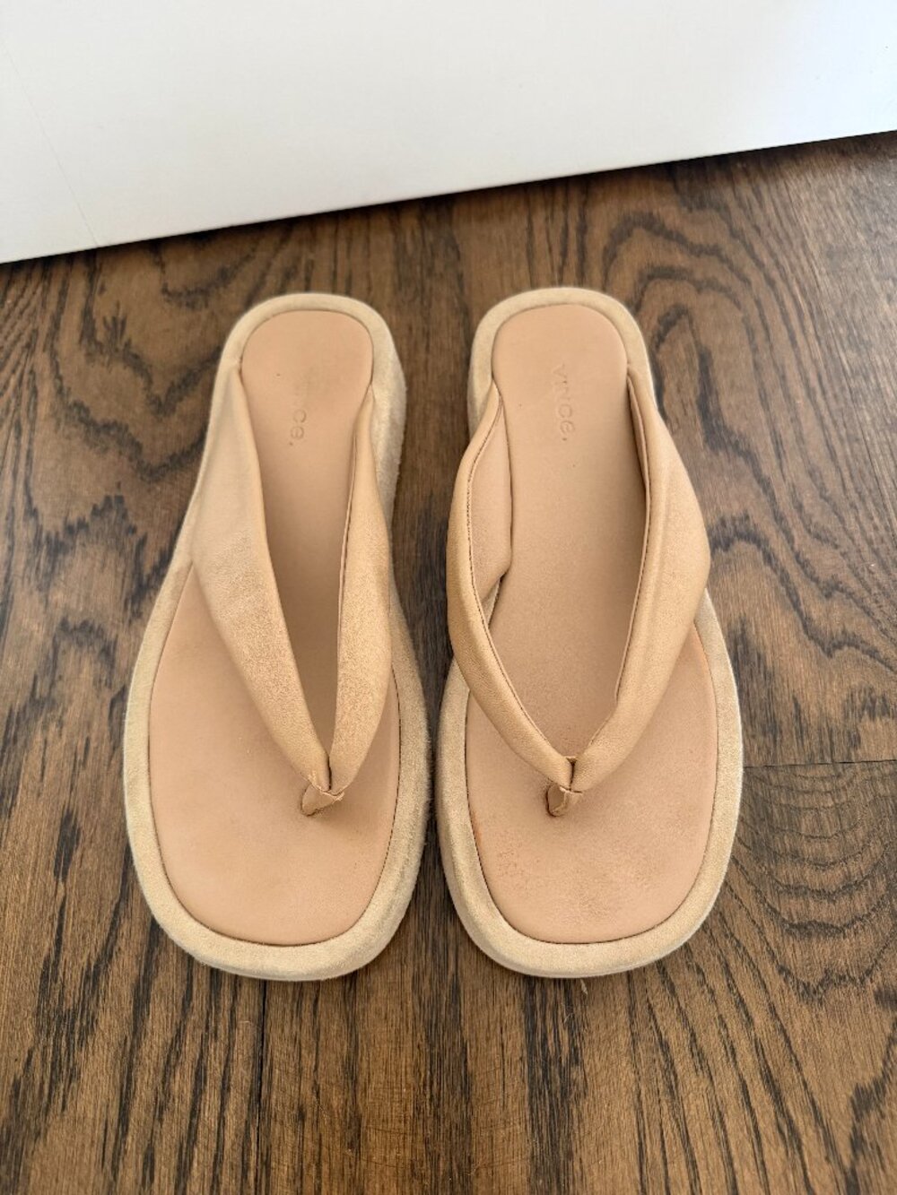 Vince Platform Flip Flops Tan Leather Size 9 Minimal Sandals